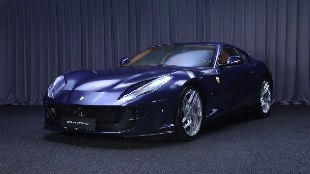 Ferrari 812 Superfast DCT