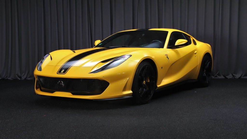 Ferrari 812 Superfast DCT