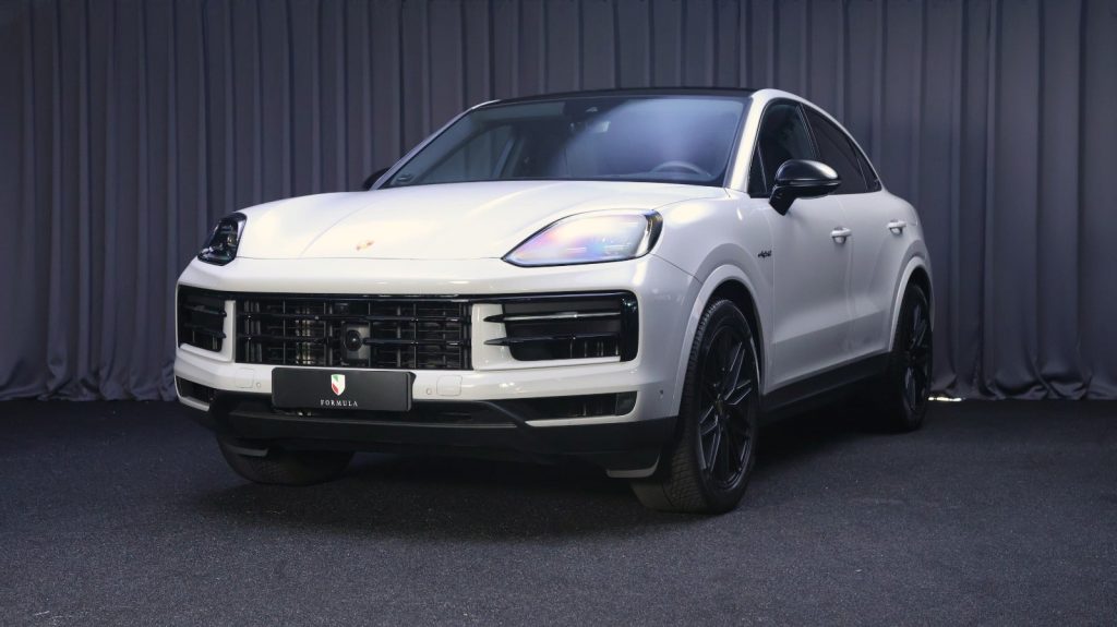 Porsche Cayenne E-Hybrid Coupé Tiptr.