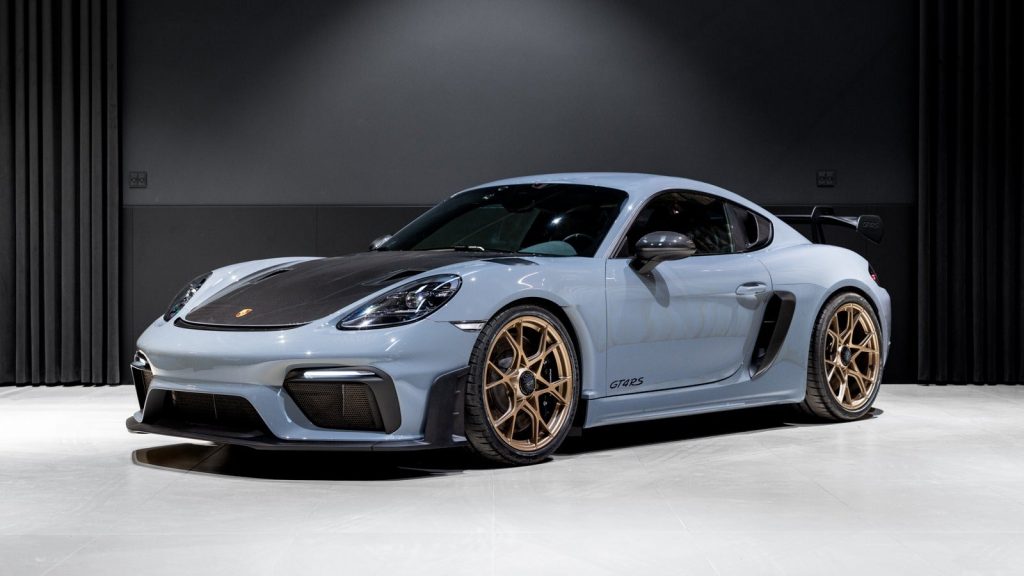 Porsche 718 Cayman GT4 RS PDK