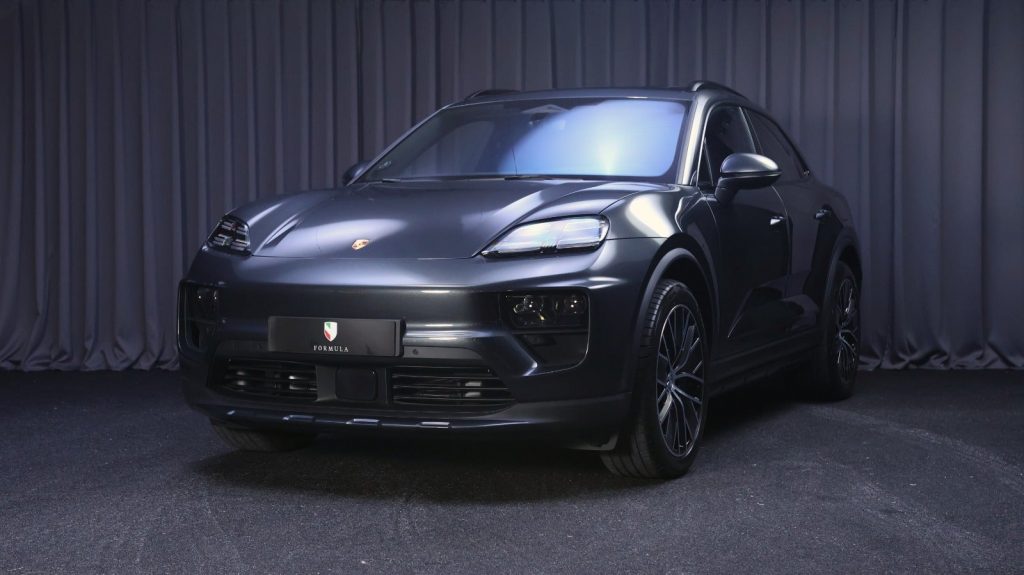 Porsche Macan 4