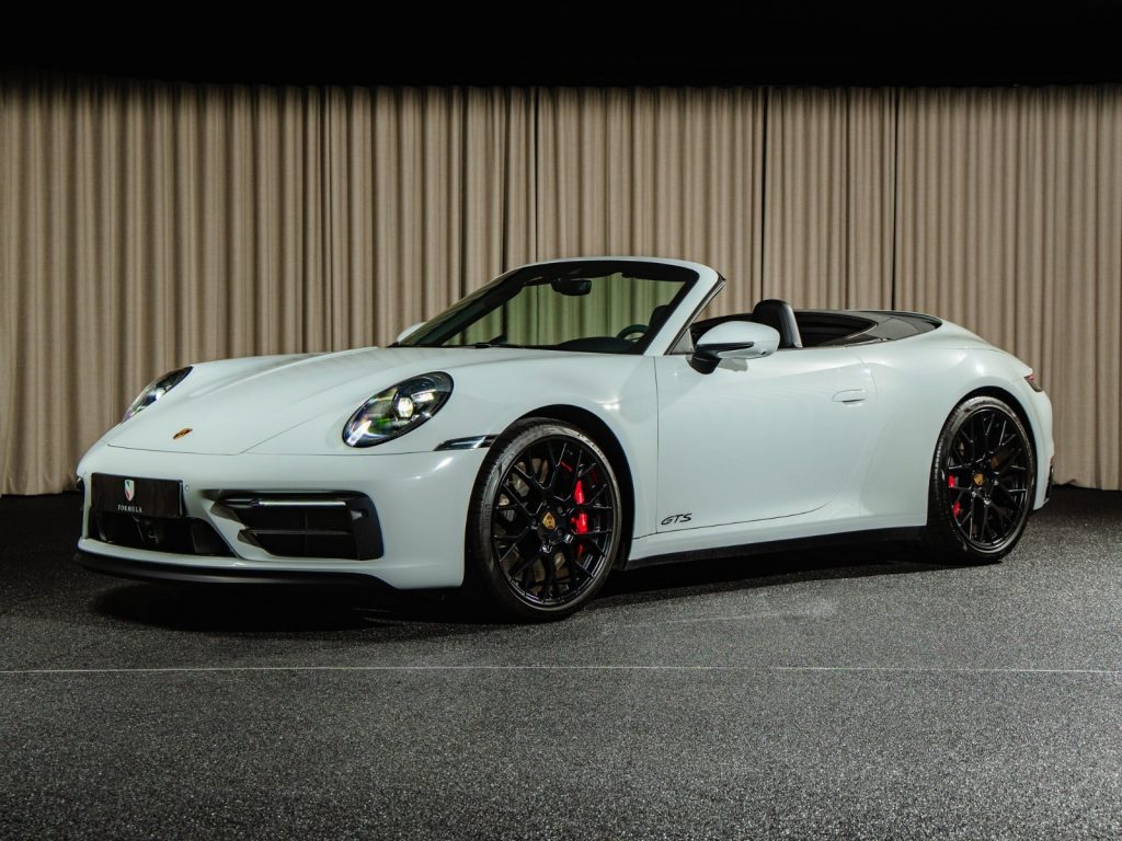 Porsche 911 Carrera 4 GTS Cabriolet PDK